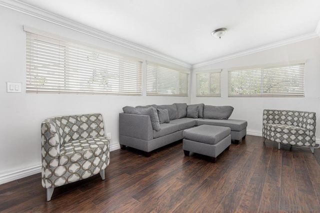 6316 Skyline Dr, San Diego, CA 92114