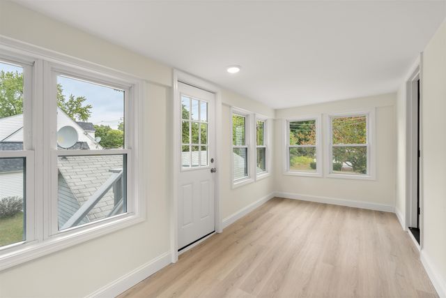 8 Blue Hill Avenue Unit 2, Nashua, NH 03064