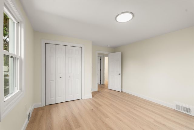 8 Blue Hill Avenue Unit 2, Nashua, NH 03064