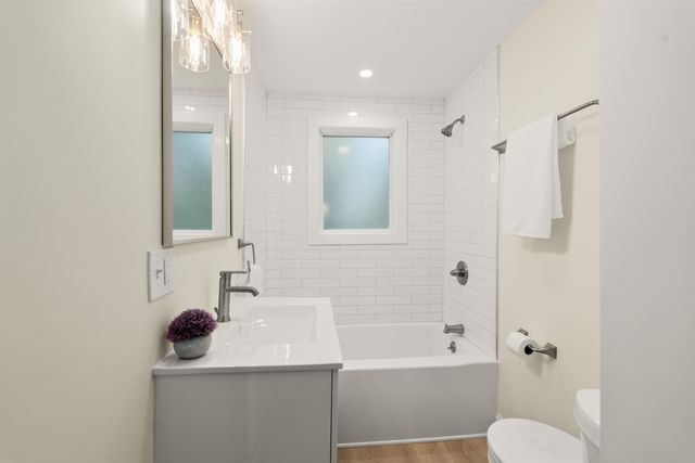 8 Blue Hill Avenue Unit 2, Nashua, NH 03064