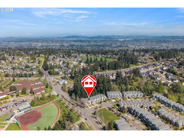 20123 HOODVIEW Ave, West Linn, OR 97068