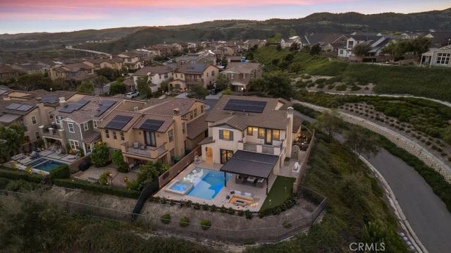 89 Ventada, Rancho Mission Viejo, CA 92694