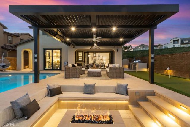 89 Ventada, Rancho Mission Viejo, CA 92694