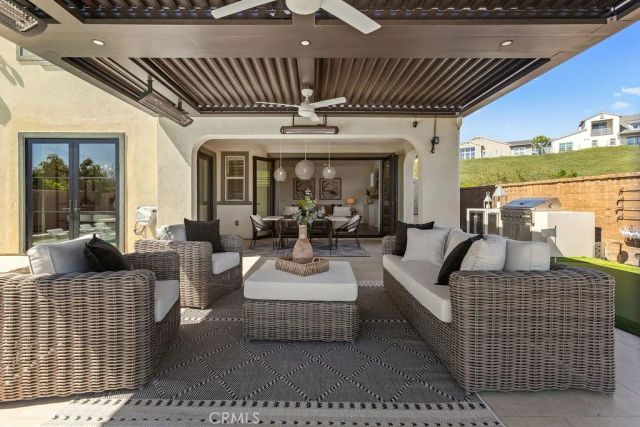 89 Ventada, Rancho Mission Viejo, CA 92694