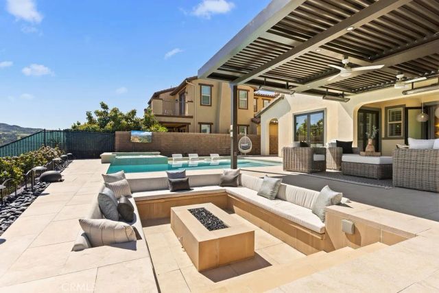 89 Ventada, Rancho Mission Viejo, CA 92694