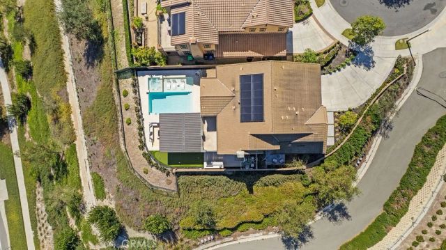 89 Ventada, Rancho Mission Viejo, CA 92694