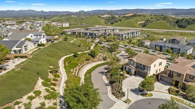 89 Ventada, Rancho Mission Viejo, CA 92694