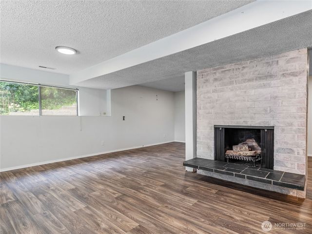 1855 Front Avenue W, Bremerton, WA 98312