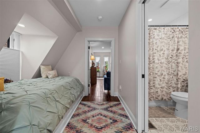 2745 Armand Place, St Louis, MO 63104