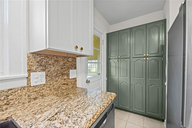 319 E 70th Terrace, Kansas City, MO 64113