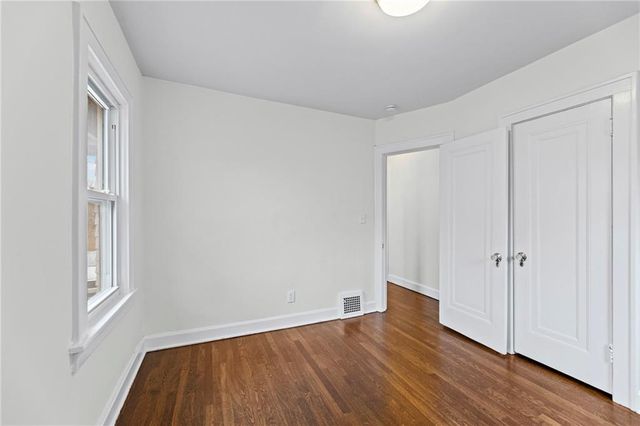 319 E 70th Terrace, Kansas City, MO 64113