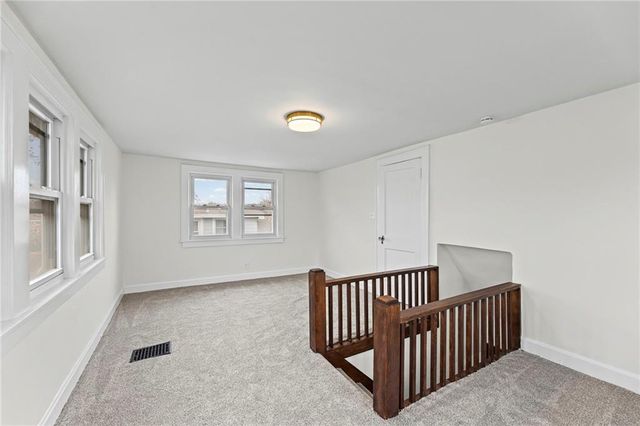 319 E 70th Terrace, Kansas City, MO 64113