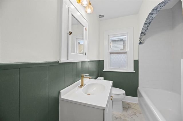 319 E 70th Terrace, Kansas City, MO 64113