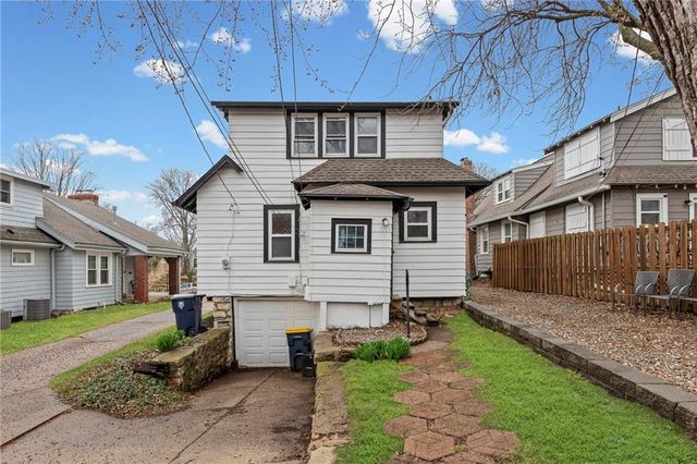 319 E 70th Terrace, Kansas City, MO 64113