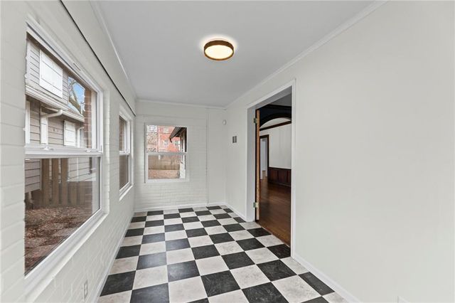 319 E 70th Terrace, Kansas City, MO 64113