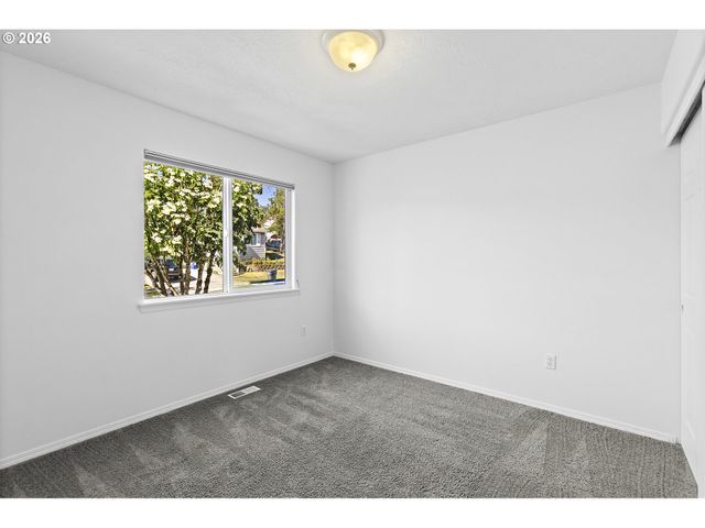 38984 JERGER St, Sandy, OR 97055