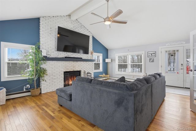 307 Myers Corners Road, Wappingers Falls, NY 12590