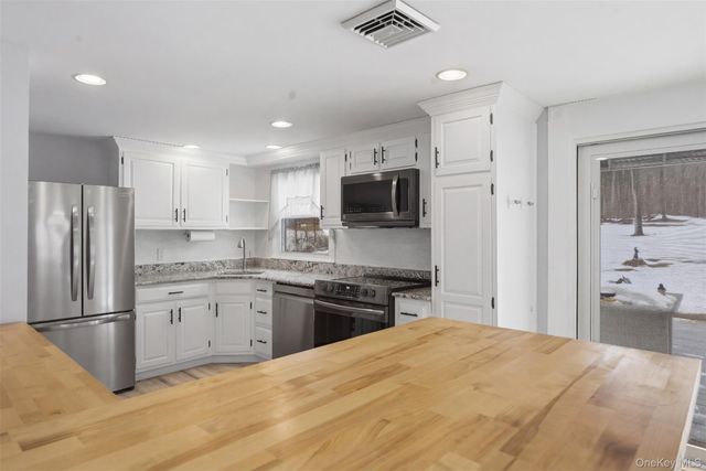 307 Myers Corners Road, Wappingers Falls, NY 12590