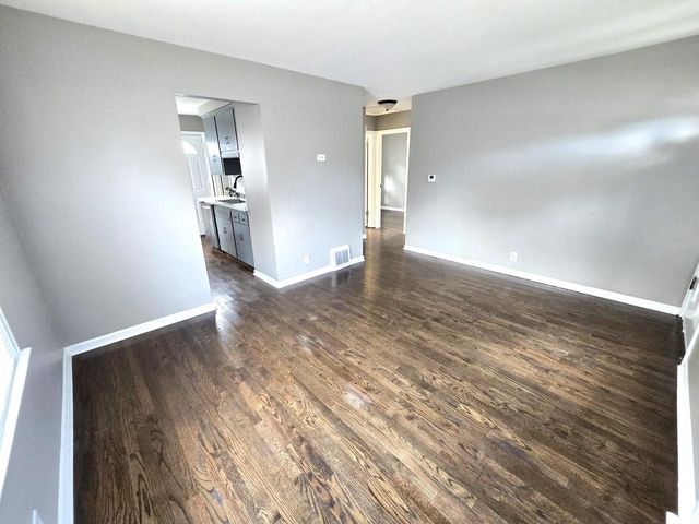 5325 N 60th STREET, Milwaukee, WI 53218