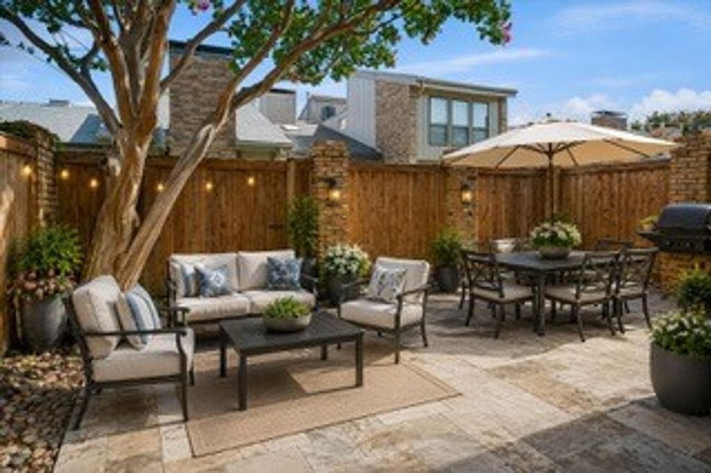 12332 Montego Plaza, Dallas, TX 75230