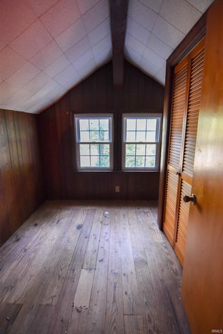 5900 Newburgh Road, Evansville, IN 47715