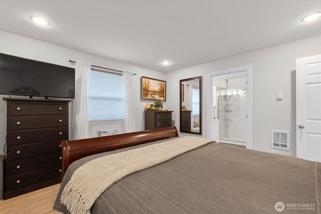 5 W Cape Horn Road, Cathlamet, WA 98612