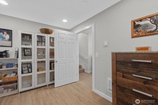 5 W Cape Horn Road, Cathlamet, WA 98612