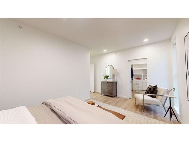 2 West Drive, Excelsior, MN 55331