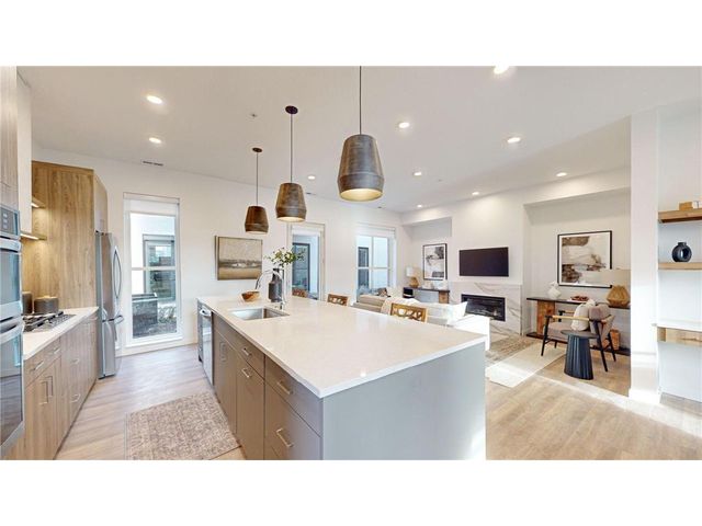 2 West Drive, Excelsior, MN 55331