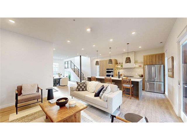 2 West Drive, Excelsior, MN 55331