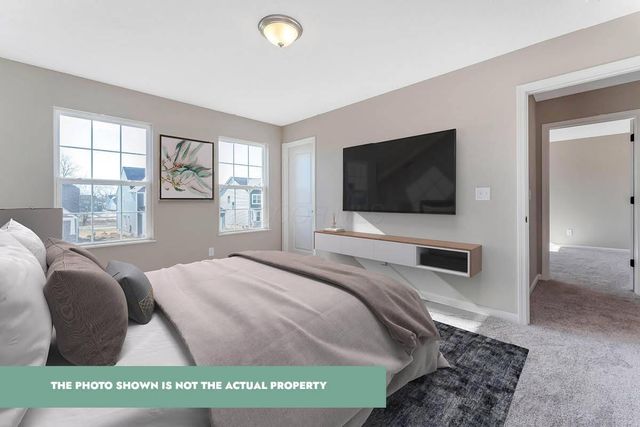 207 Scotsgrove Drive, Pataskala, OH 43062