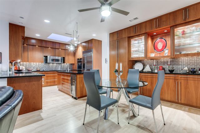 5804 Preston Fairways Drive, Dallas, TX 75252