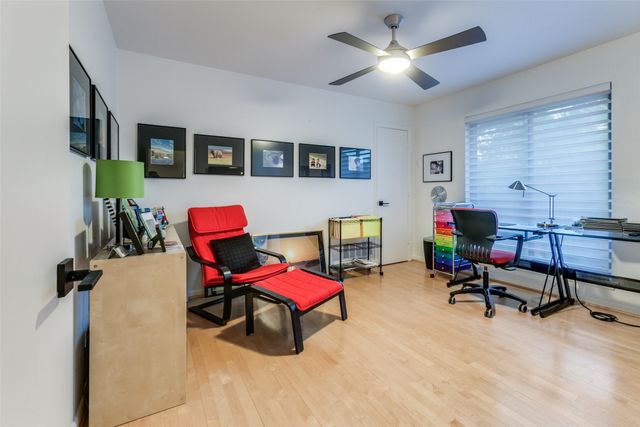 5804 Preston Fairways Drive, Dallas, TX 75252