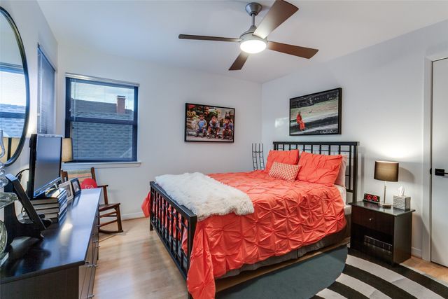 5804 Preston Fairways Drive, Dallas, TX 75252