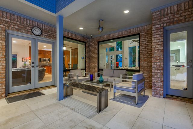 5804 Preston Fairways Drive, Dallas, TX 75252