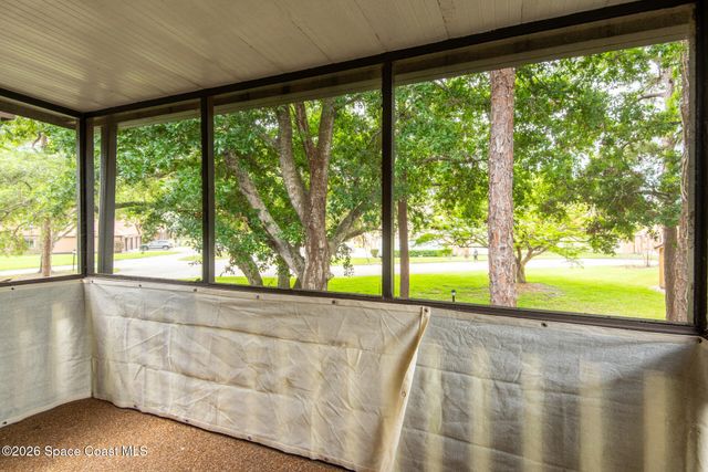 9000 Manchester Lane 20f, West Melbourne, FL 32904