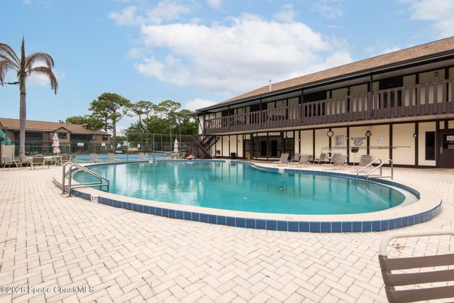 9000 Manchester Lane 20f, West Melbourne, FL 32904