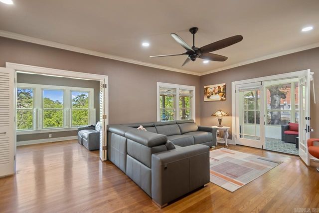 4001 Cedar Hill Rd, Little Rock, AR 72205