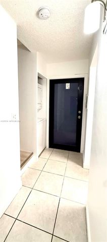 131 SW 109th Avenue L5, Sweetwater, FL 33174