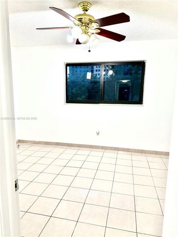 131 SW 109th Avenue L5, Sweetwater, FL 33174