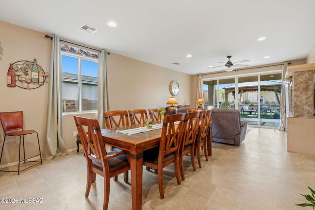 1009 W Calle Zoca, Sahuarita, AZ 85629
