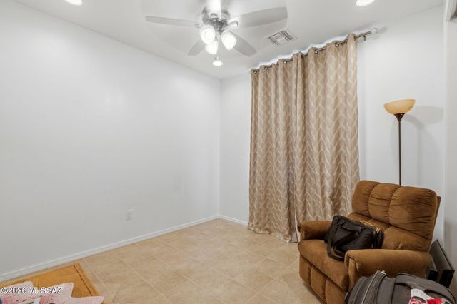 1009 W Calle Zoca, Sahuarita, AZ 85629