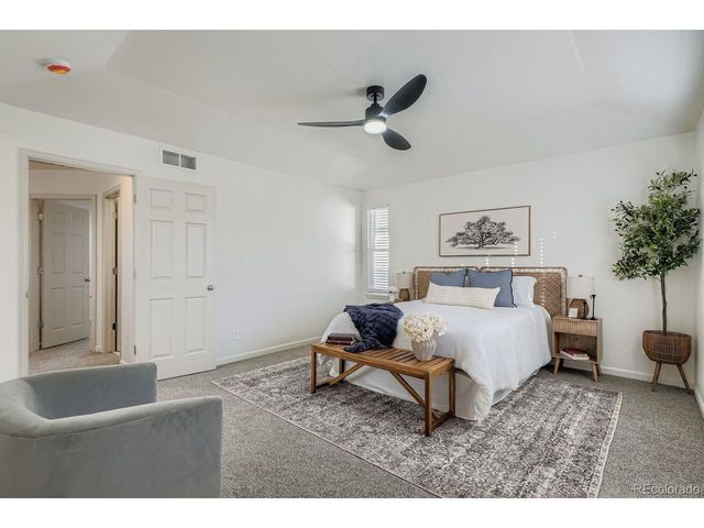 8014 E Harvard Cir, Denver, CO 80231