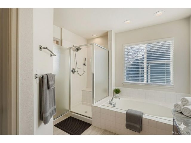 8014 E Harvard Cir, Denver, CO 80231