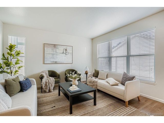 8014 E Harvard Cir, Denver, CO 80231