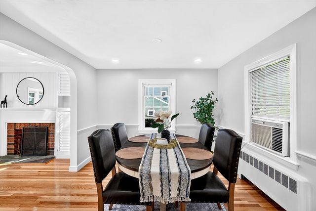 12 Fisher Terrace, Woburn, MA 01801