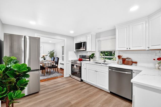 12 Fisher Terrace, Woburn, MA 01801