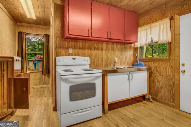 265 Holly Hill Road, Suches, GA 30572
