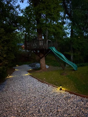 2517 Smith Avenue, Shasta Lake, CA 96019