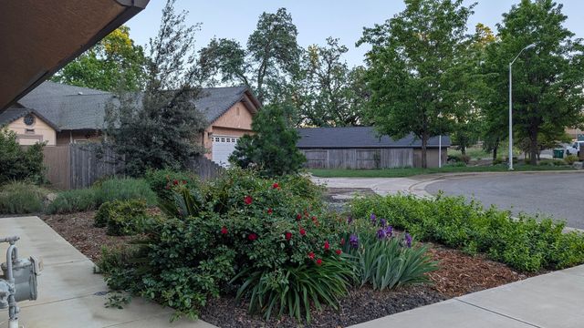 2517 Smith Avenue, Shasta Lake, CA 96019